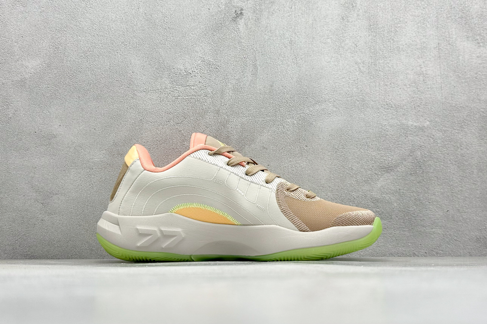 220 GJR版 Jordan Luka 4 卢卡东契奇签名实战舒适时尚减震防滑低帮篮球鞋  IO0198-100