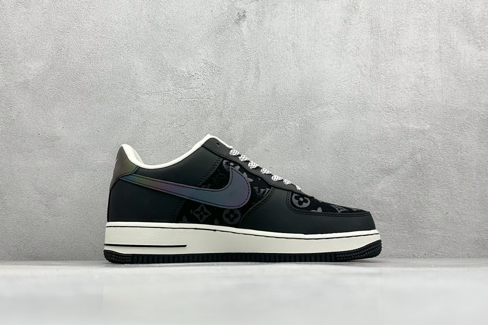 260 SC版Nike Air Force 1'07 Low LV联名 镭射渐变 空军一号低帮休闲板鞋 SC0601-573