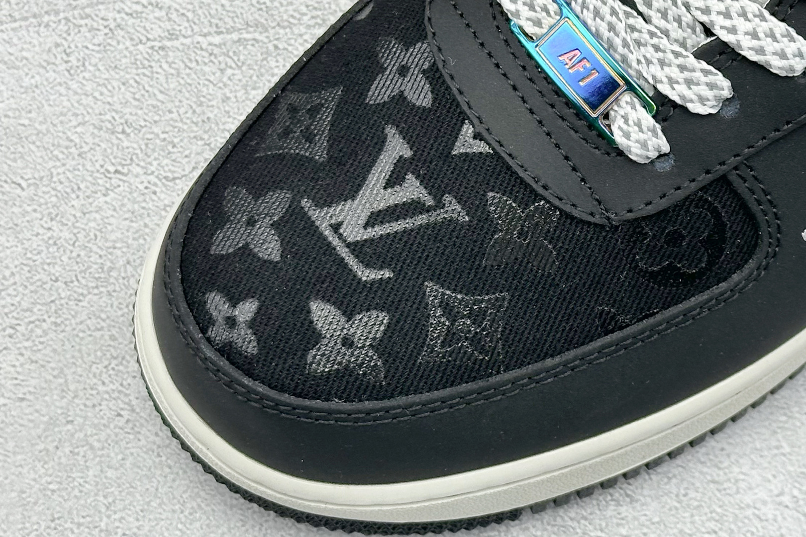 260 SC版Nike Air Force 1'07 Low LV联名 镭射渐变 空军一号低帮休闲板鞋 SC0601-573