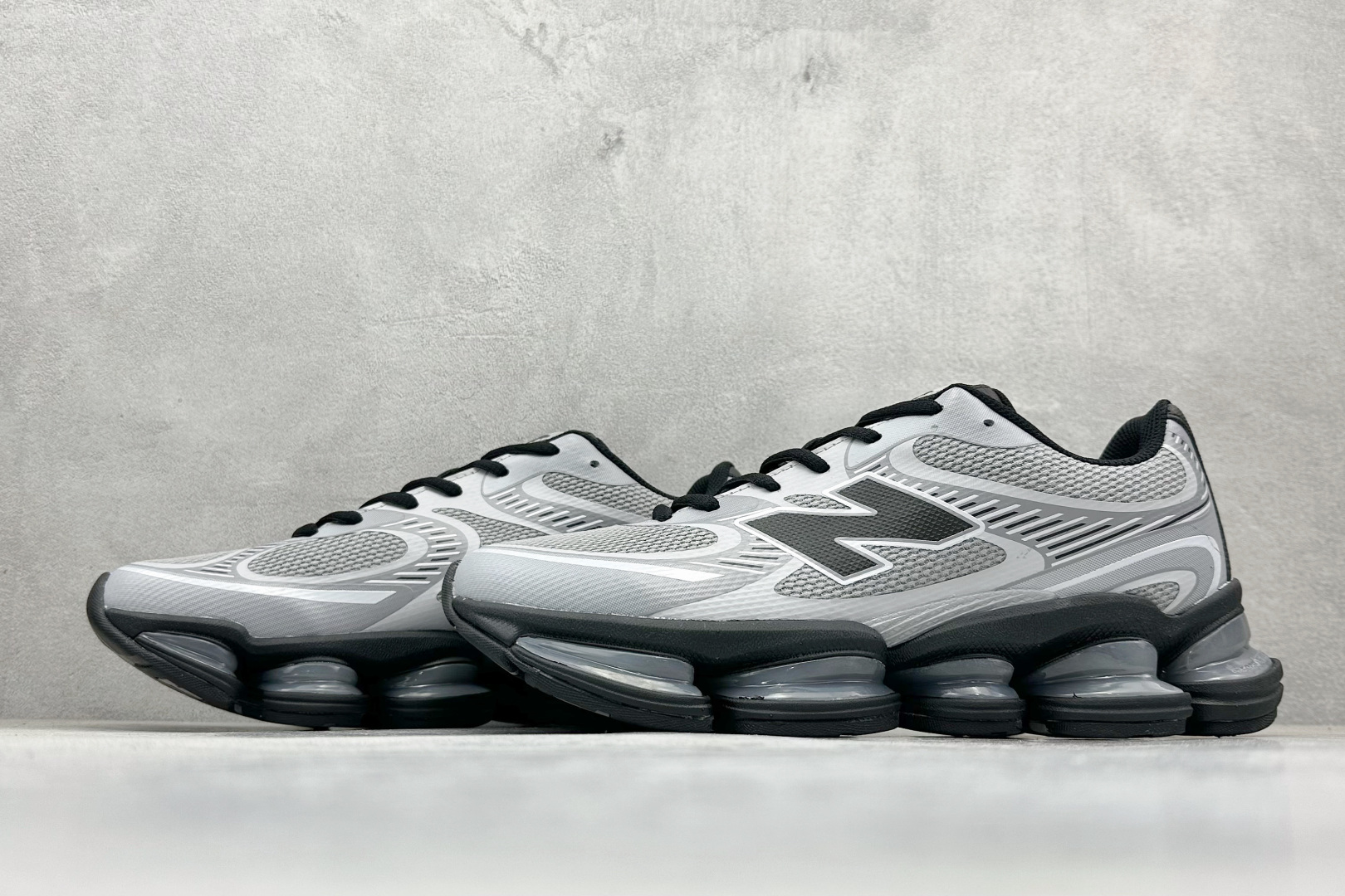 210 New Balance 新百伦 M2000系列 时尚百搭 织物人造革猪皮 网面休闲鞋 U20006OU
