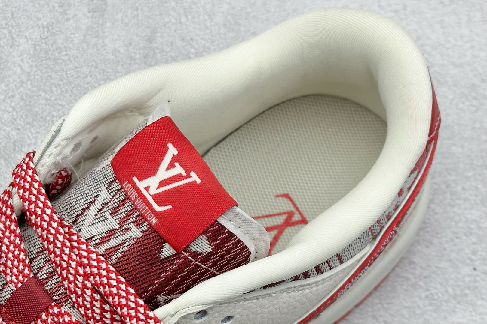 240 Nike SB Dunk Low “路易威登LV联名---米白红帆布印花”  DS6608-003