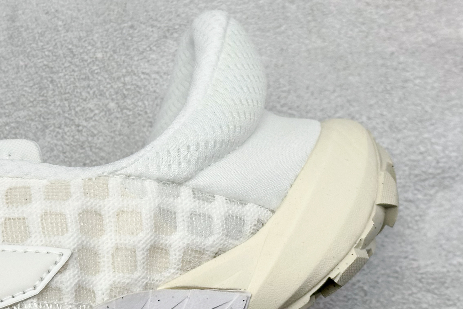 200 XC版New Balance NB MT10O 舒适时尚 减震耐磨 低帮 生活休闲鞋  MTM10LEC