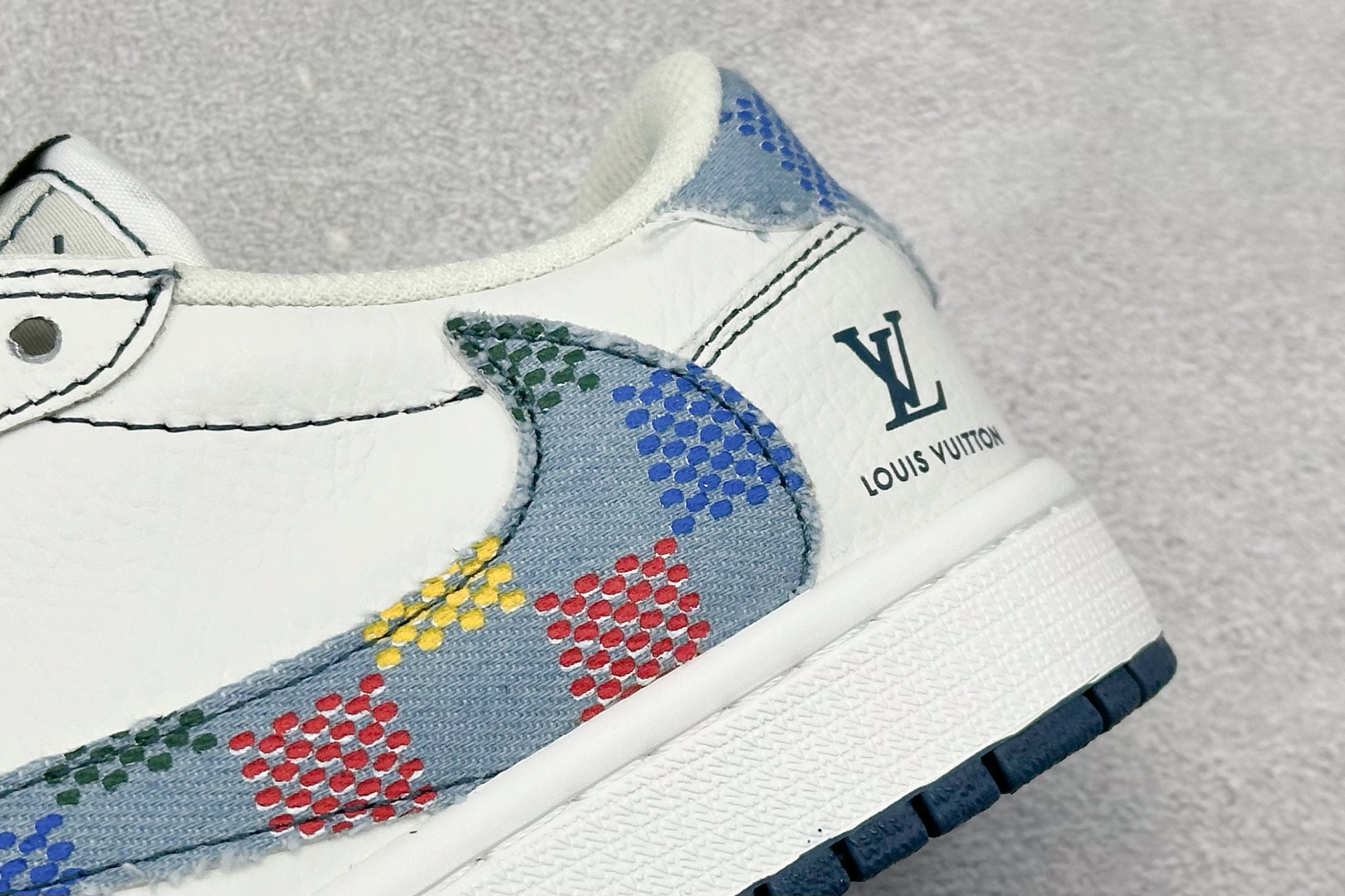280 XC版Travis Scott x Fragment Design x Air Jordan 1 Low SP AJ1 乔1 LV联名 黑线彩勾 低帮文化休闲板鞋  DZ5899-011