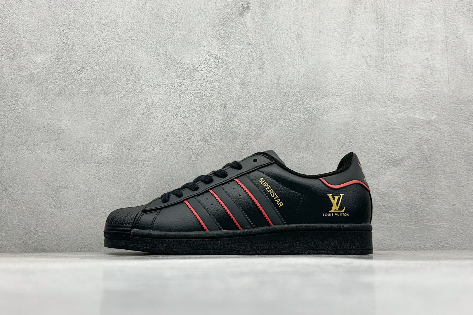 220 AD Originals Superstar x Louis Vuitt黑红  JY8908