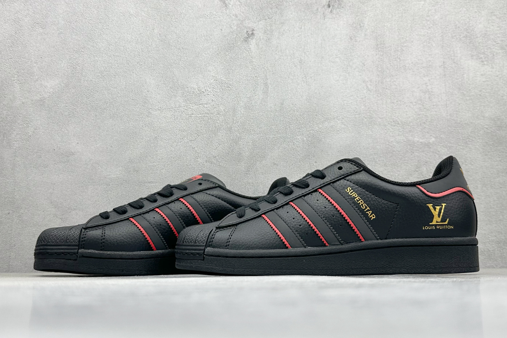 220 AD Originals Superstar x Louis Vuitt黑红  JY8908