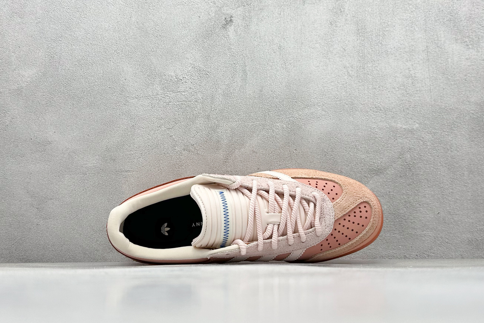 240 S2纯原Bad Bunny x AdidGazelle Indoor 联名款 三叶草复古休闲防滑耐磨低帮板鞋 JS5052