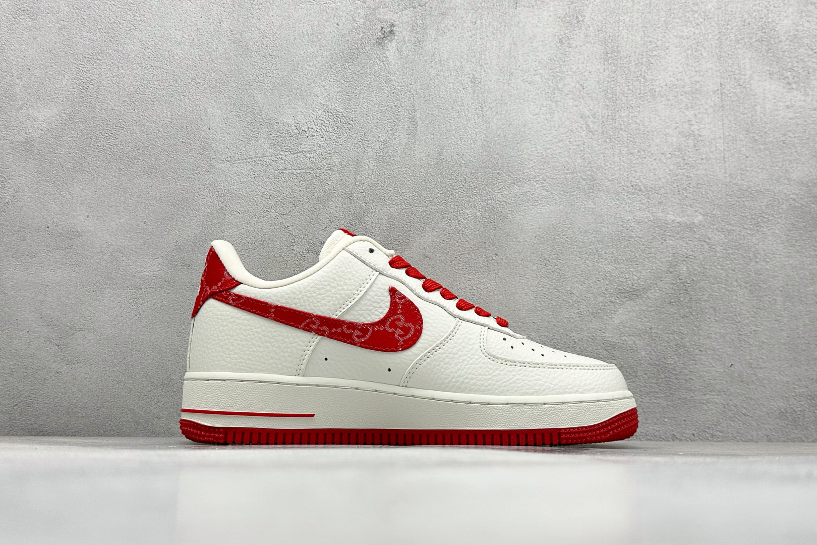 260 SC版Nike Air Force 1'07 Low 古驰联名 白红 空军一号低帮休闲板鞋  SC0601-570