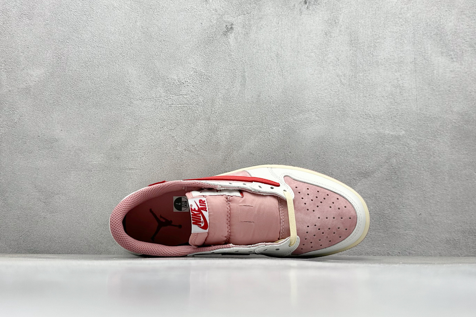260 F版Travis Scott x Air Jordan 1 Low 低帮倒钩联名  DM7866-106
