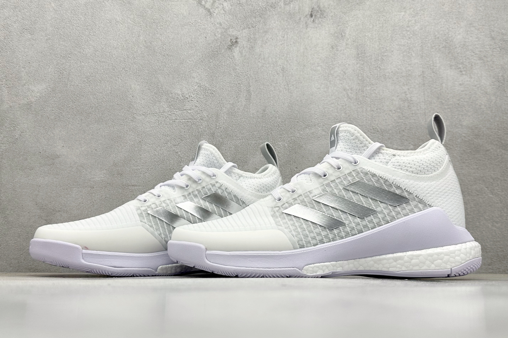 220 ADIDCRAZYFLIGHT MID 运动鞋 减震防滑  舒适透气 GY9278