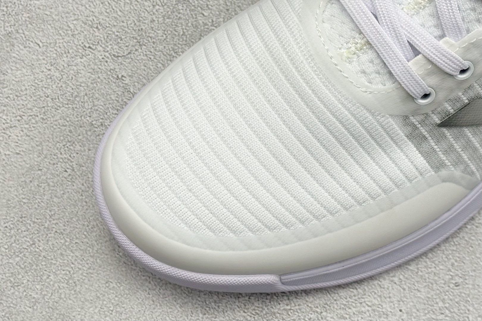 220 ADIDCRAZYFLIGHT MID 运动鞋 减震防滑  舒适透气 GY9278