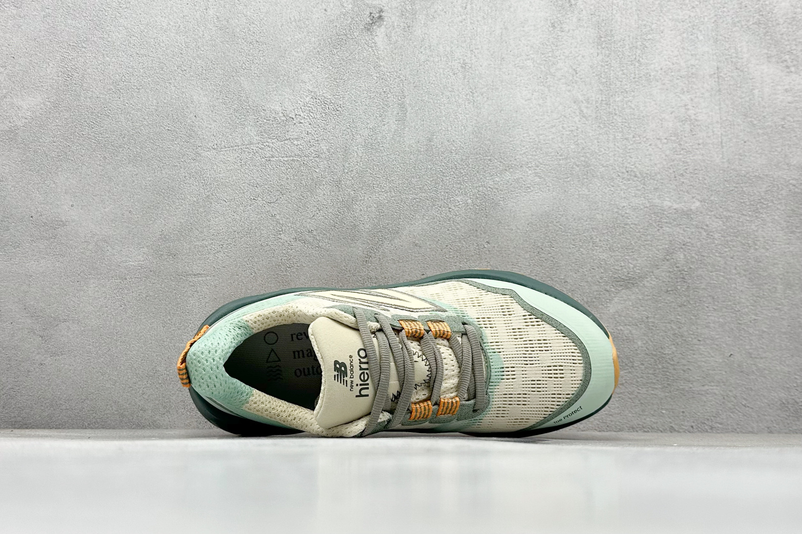 210 New Balance NB Fresh Foam X Hierro v9 柔软舒适 低帮 越野跑步鞋 W880B15
