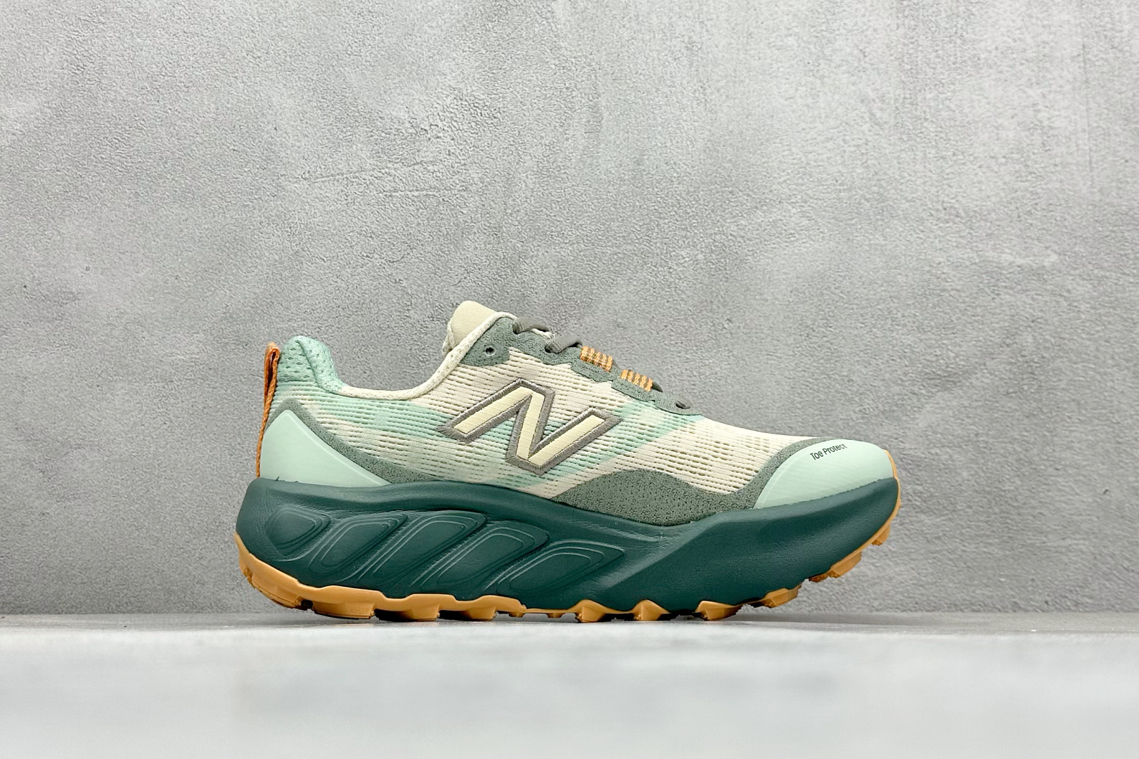 210 New Balance NB Fresh Foam X Hierro v9 柔软舒适 低帮 越野跑步鞋 W880B15