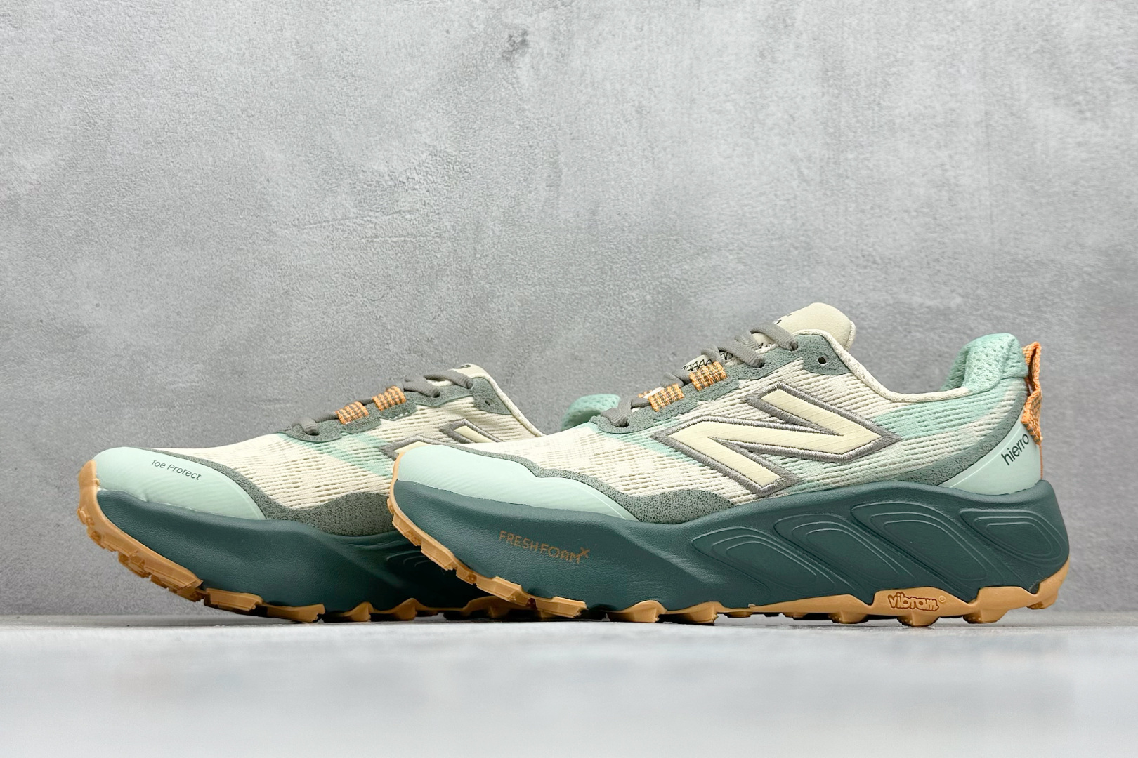 210 New Balance NB Fresh Foam X Hierro v9 柔软舒适 低帮 越野跑步鞋 W880B15