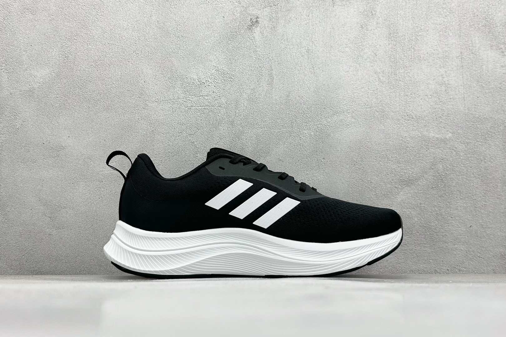 180 AD TERREX GORE-TEX 网布透气轻便低帮跑步鞋 D68971