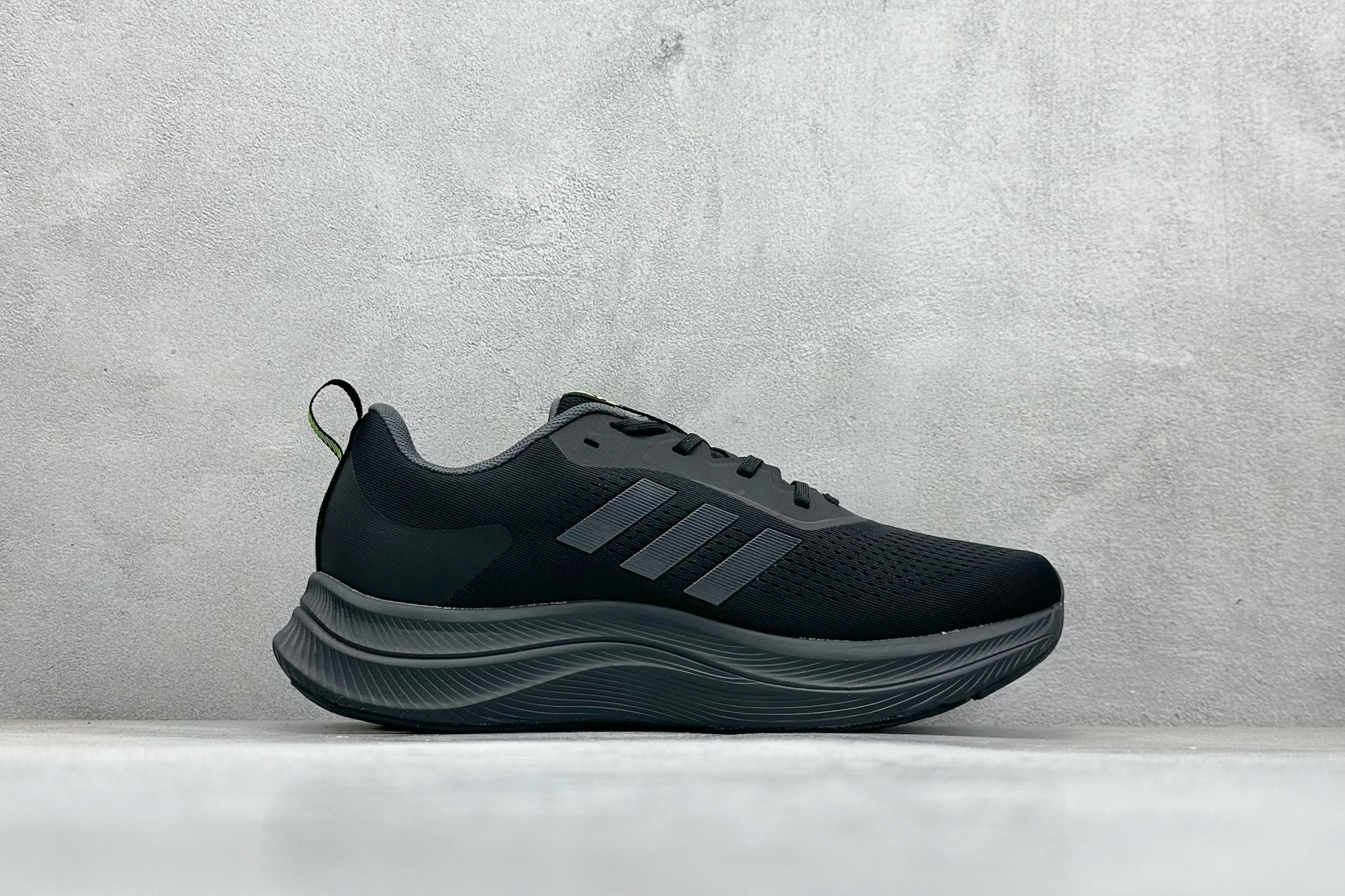 180 AD TERREX GORE-TEX 网布透气轻便低帮跑步鞋 D68974