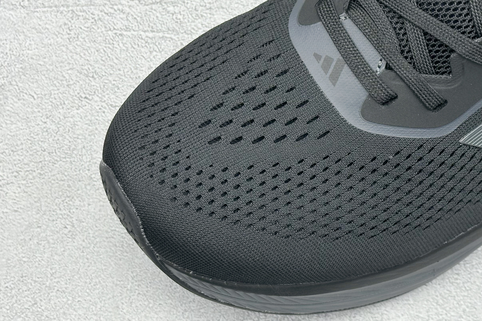 180 AD TERREX GORE-TEX 网布透气轻便低帮跑步鞋 D68972