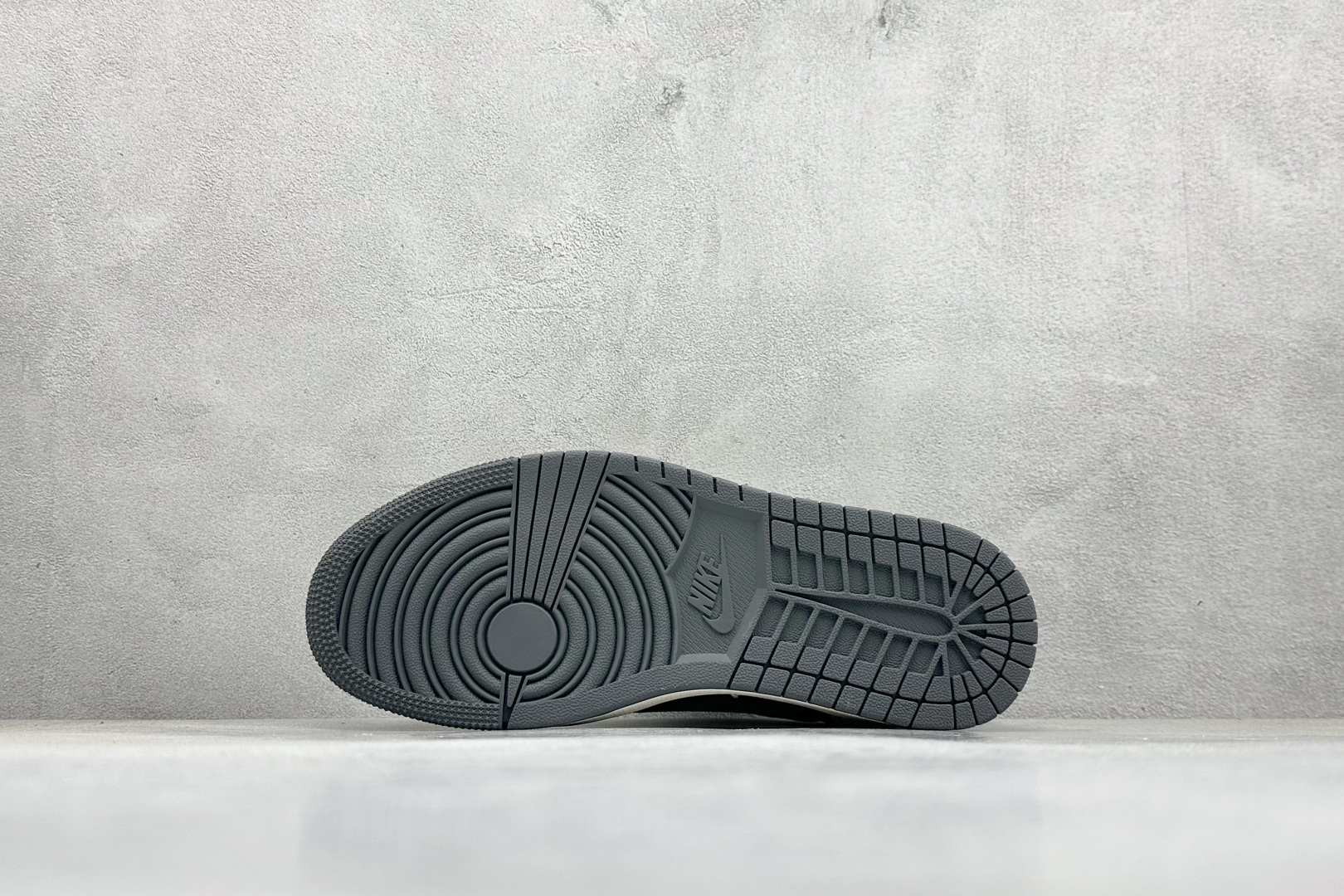 280 Travis Scott x Fragment Design x Air Jordan 1 Low SP AJ1 乔1 北面联名 印花米黑织标 低帮文化休闲板鞋  QW5088-205