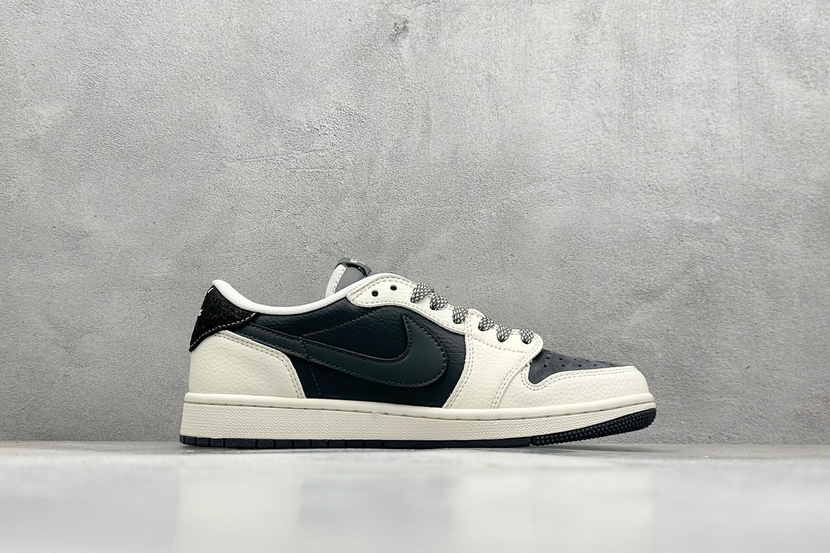 280 Travis Scott x Fragment Design x Air Jordan 1 Low SP AJ1 乔1 北面联名 印花米黑织标 低帮文化休闲板鞋  QW5088-205