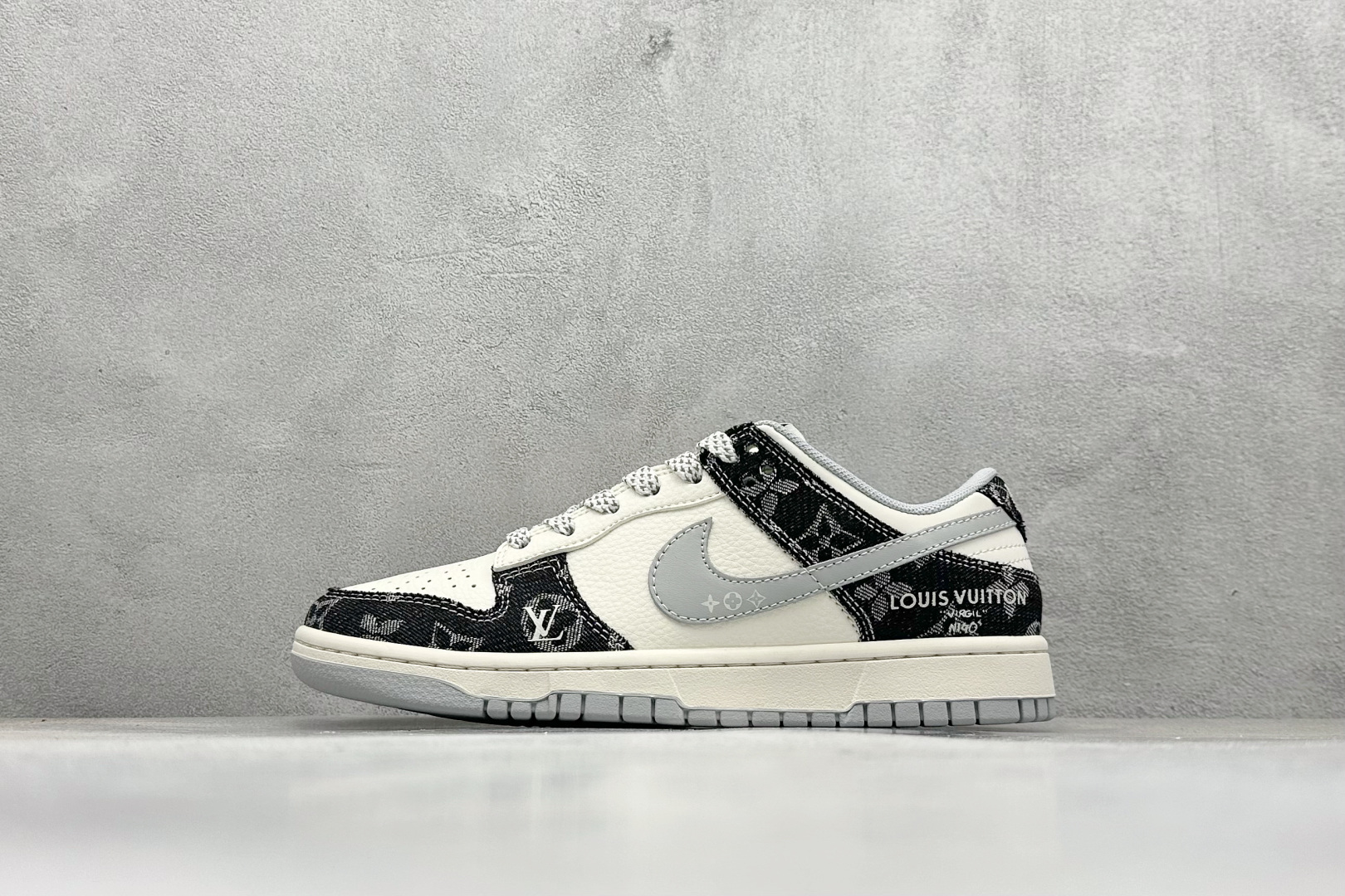 280 Nike SB Dunk Low LV联名 黑牛仔印花  低帮休闲板鞋  JP1628-020
