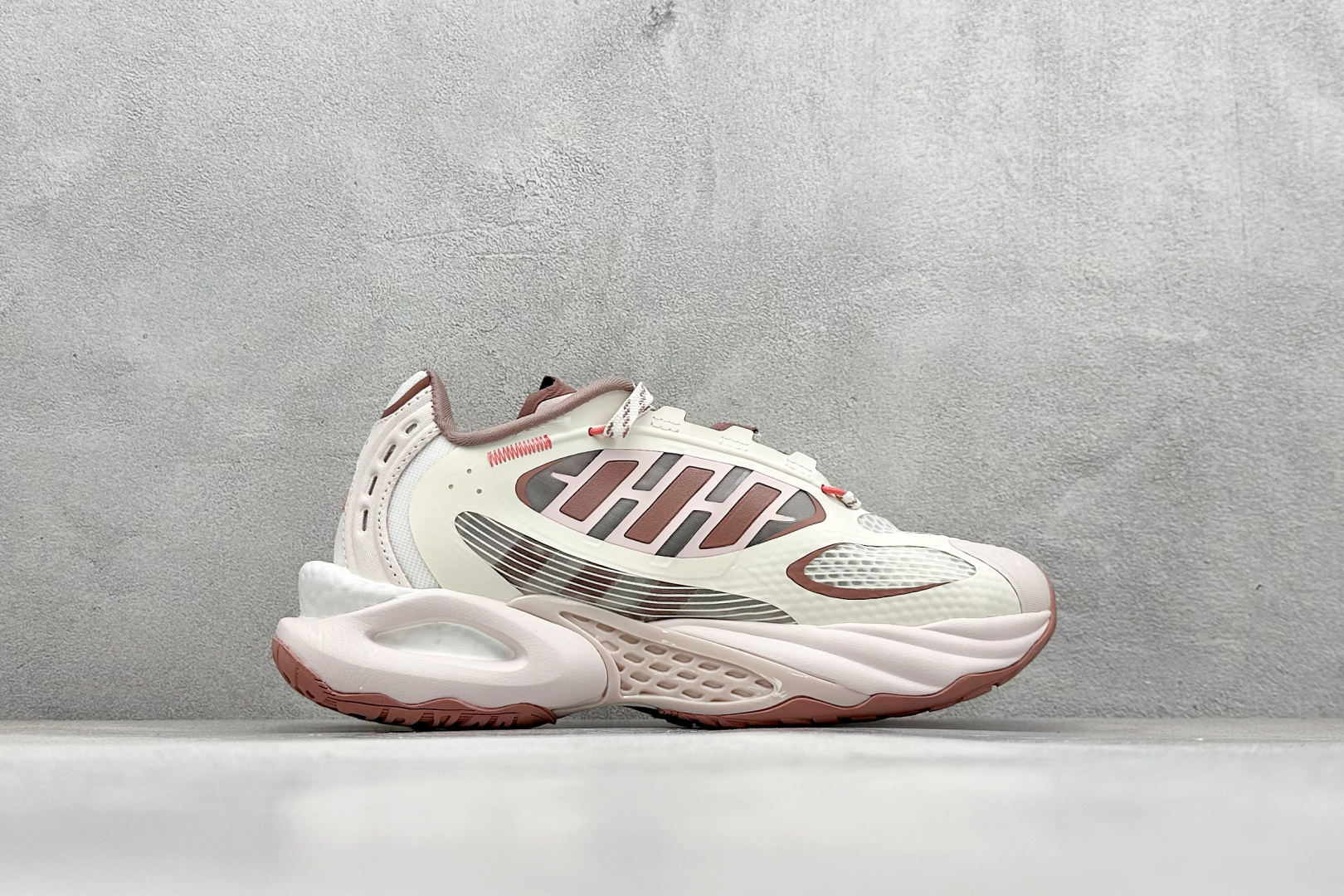 240 AdidCLIMACOOL XLG 4.0 复古休闲老爹鞋  JS3661