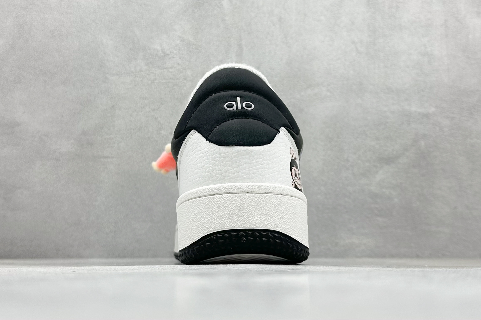 190 Alo Yoga Recovery Mode 拉布布 明星同款 内增高低帮休闲板鞋
