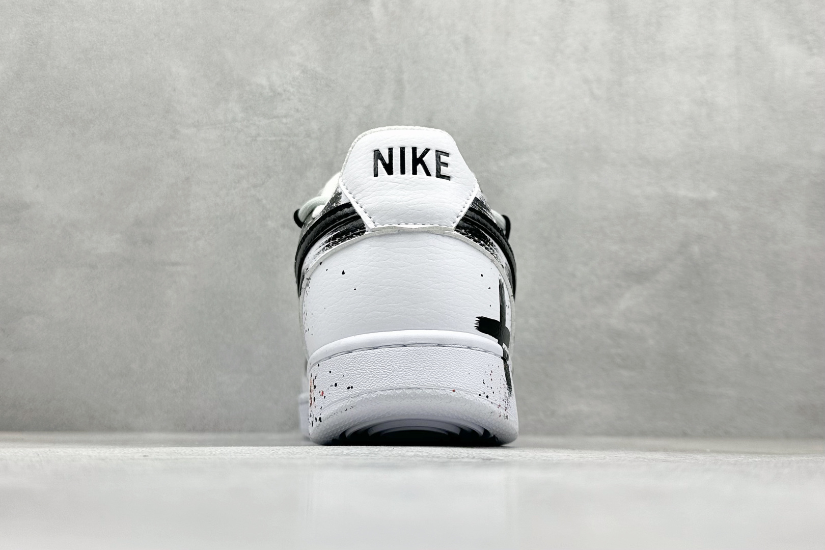 260 Nike Court VisiLow 绑带手绘涂鸦 休闲运动板鞋 低帮百搭透气休闲运动板 DH2987-101