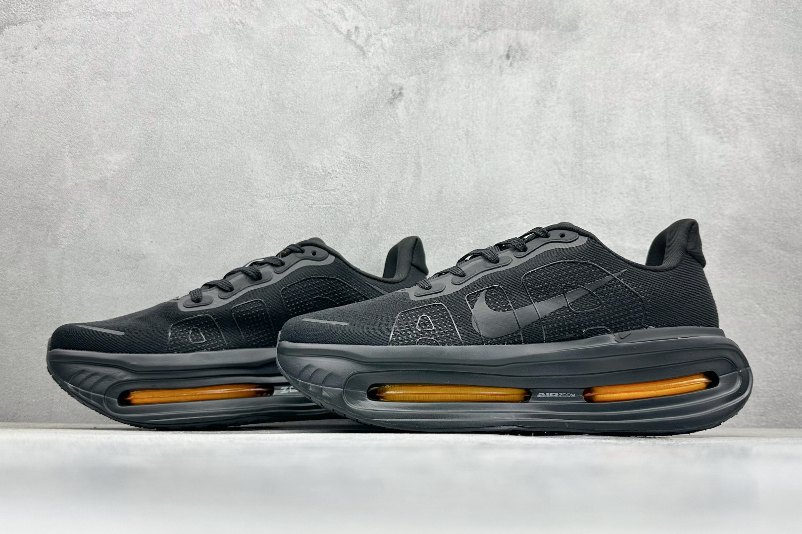 210 Nike Vomero premium Air气垫40周年 舒适百搭防滑耐磨 支撑缓震低帮 休闲跑步鞋 HQ2050-305