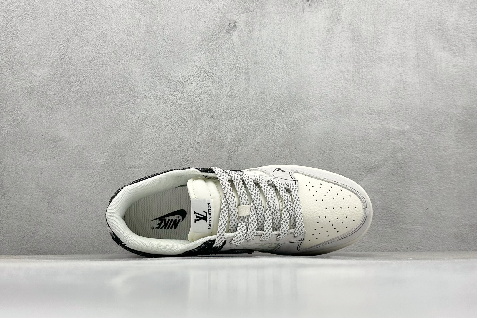 280 XC版Nike SB Dunk Low LV联名 猪八黑牛仔  低帮休闲板鞋 YX5066-382