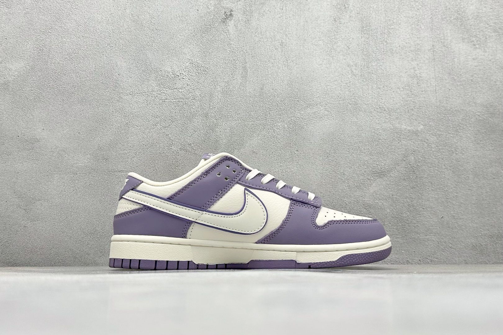 280 XC版Nike SB Dunk Low x LABUBU 紫白小勾  SR2025-005