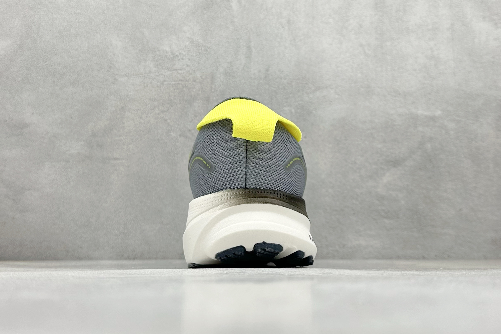 170 Asics Gel-Kayano 32 亚瑟士运动休闲透气专业跑鞋  1011C052-021