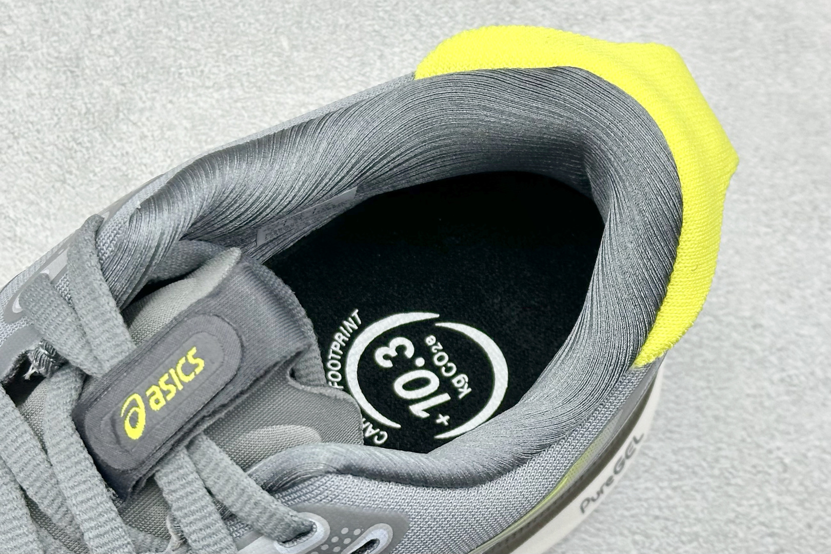 170 Asics Gel-Kayano 32 亚瑟士运动休闲透气专业跑鞋  1011C052-021