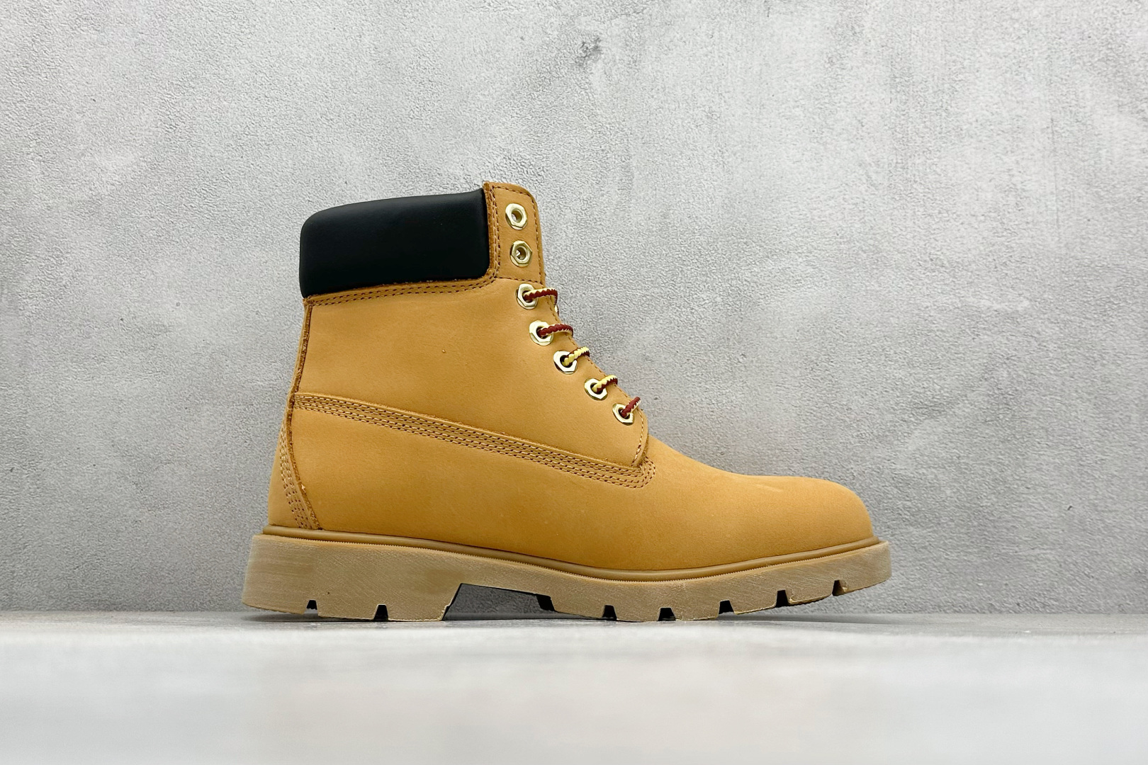 280 Timberland添柏岚/天伯伦经典款户外休闲高帮大黄靴