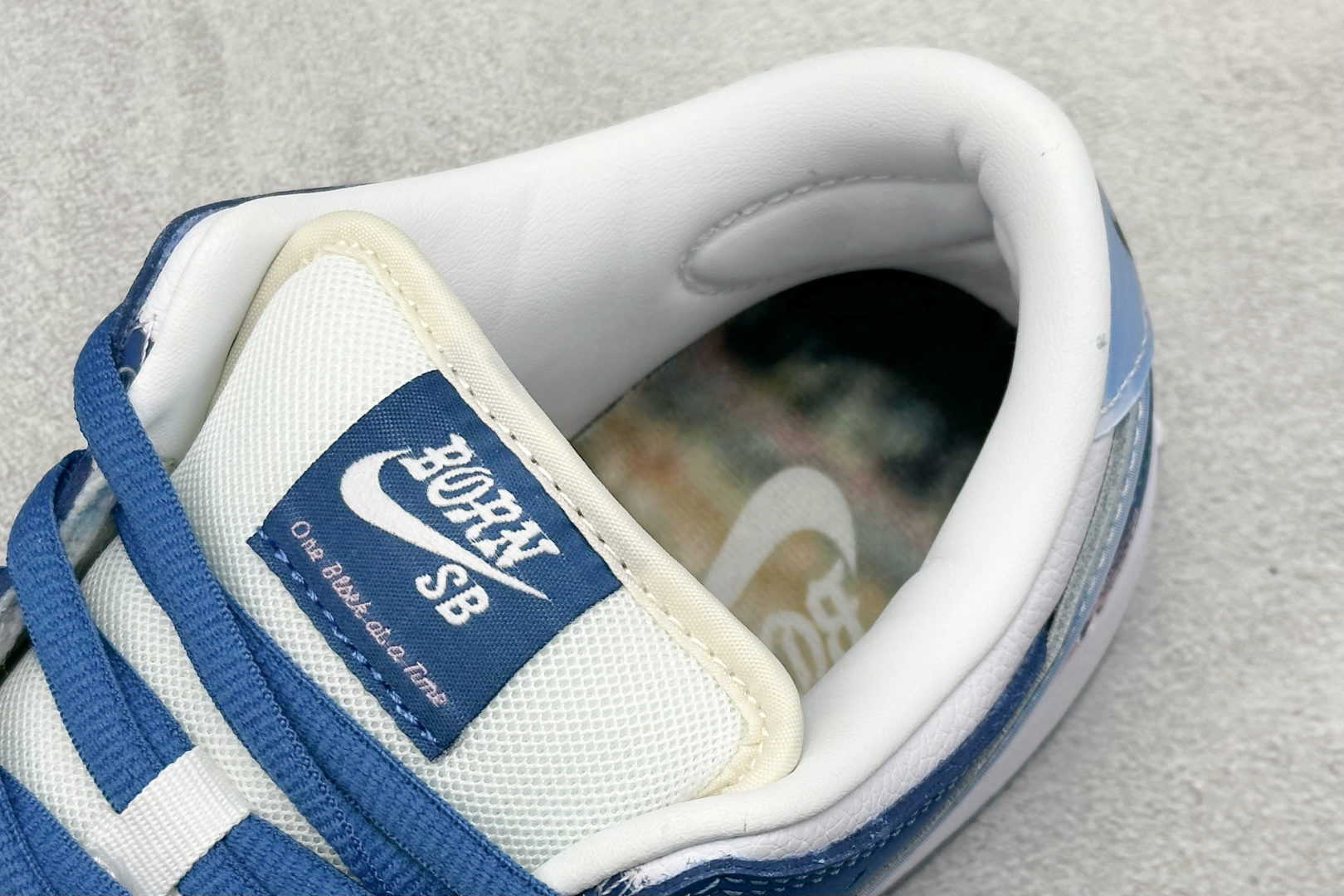 220 史诗级Nike SB Dunk Low x Born x Raised 蓝白  FN7819-400