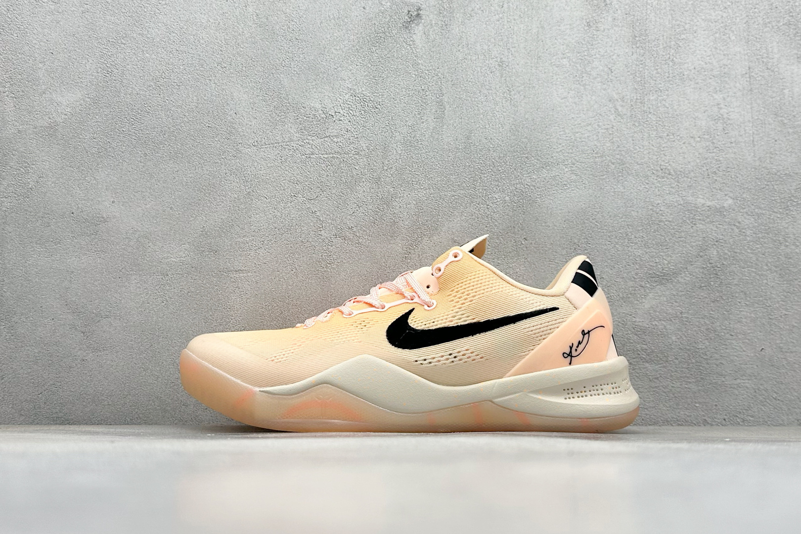 300 GJR版 NIKE KOBE 8 PROTRO 科比八代 内置元年缓震气垫 原装碳板加持 HQ3138-800