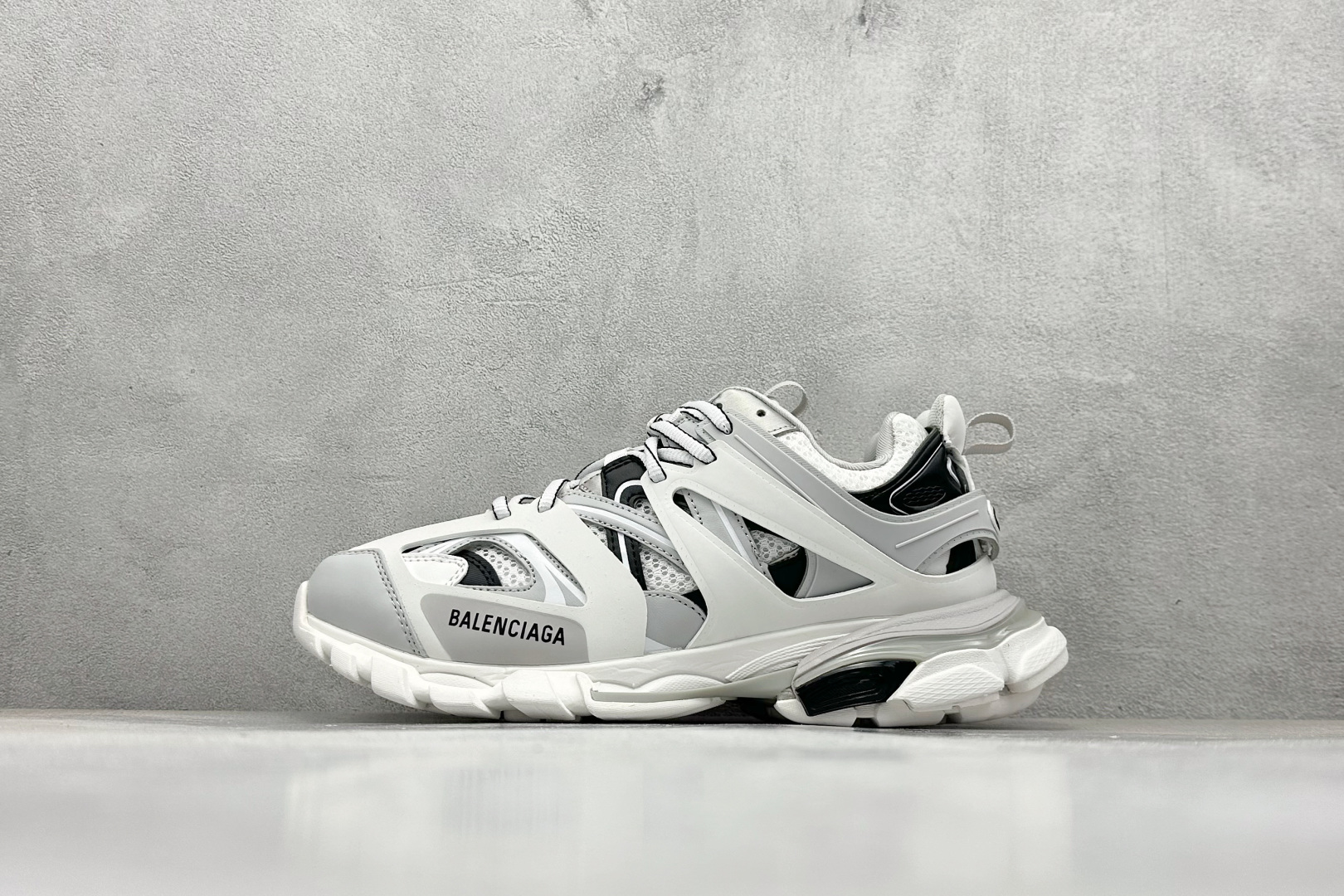 400 OK版Balenciaga Sneaker Tess s.Gomma 巴黎3.0 三代户外网面概念鞋