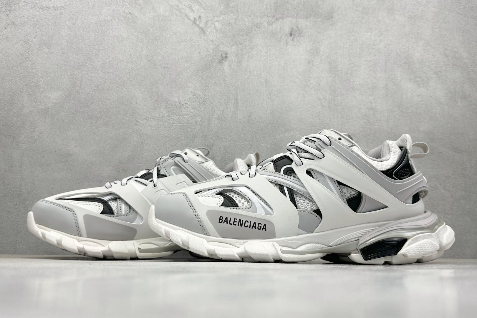 400 OK版Balenciaga Sneaker Tess s.Gomma 巴黎3.0 三代户外网面概念鞋