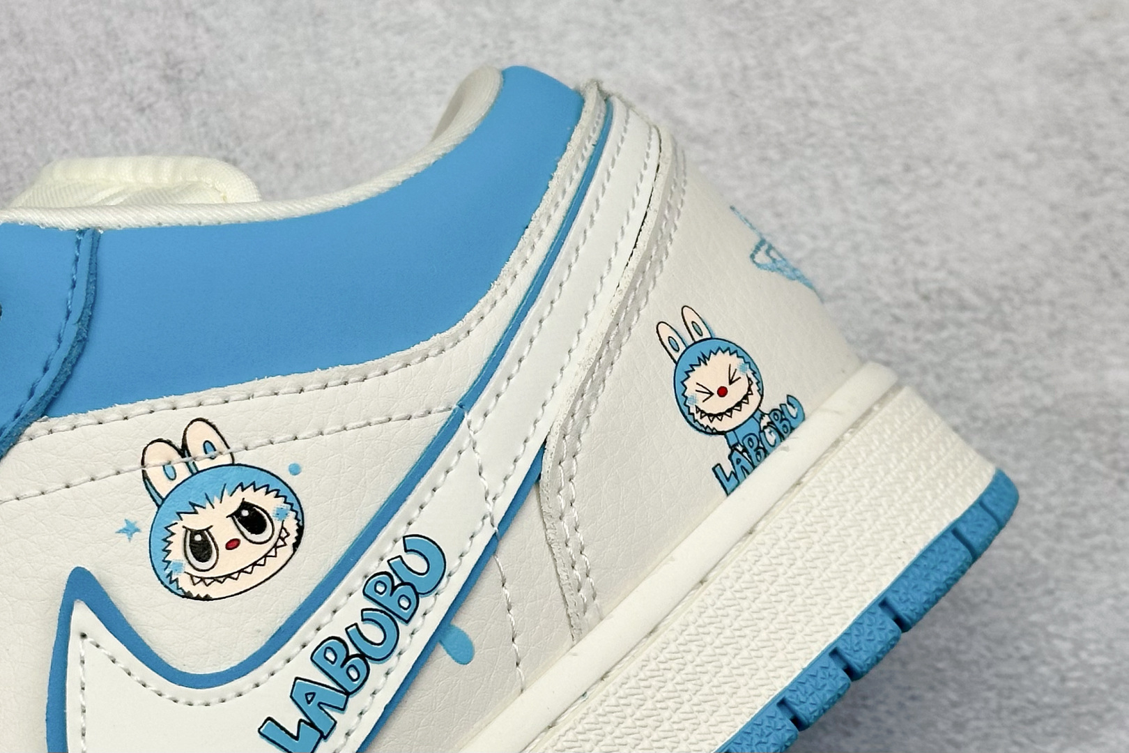 280 XC版Nike AJ1 Low 白蓝拉布布联名 低帮休闲板鞋  QG2025-007