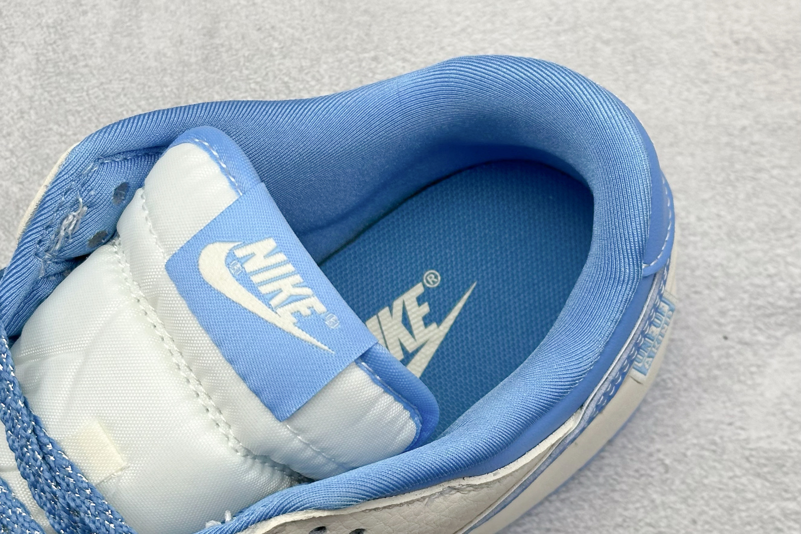 280 XC版Nike SB Dunk Low x 小雏菊 白蓝小勾 SR2025-004
