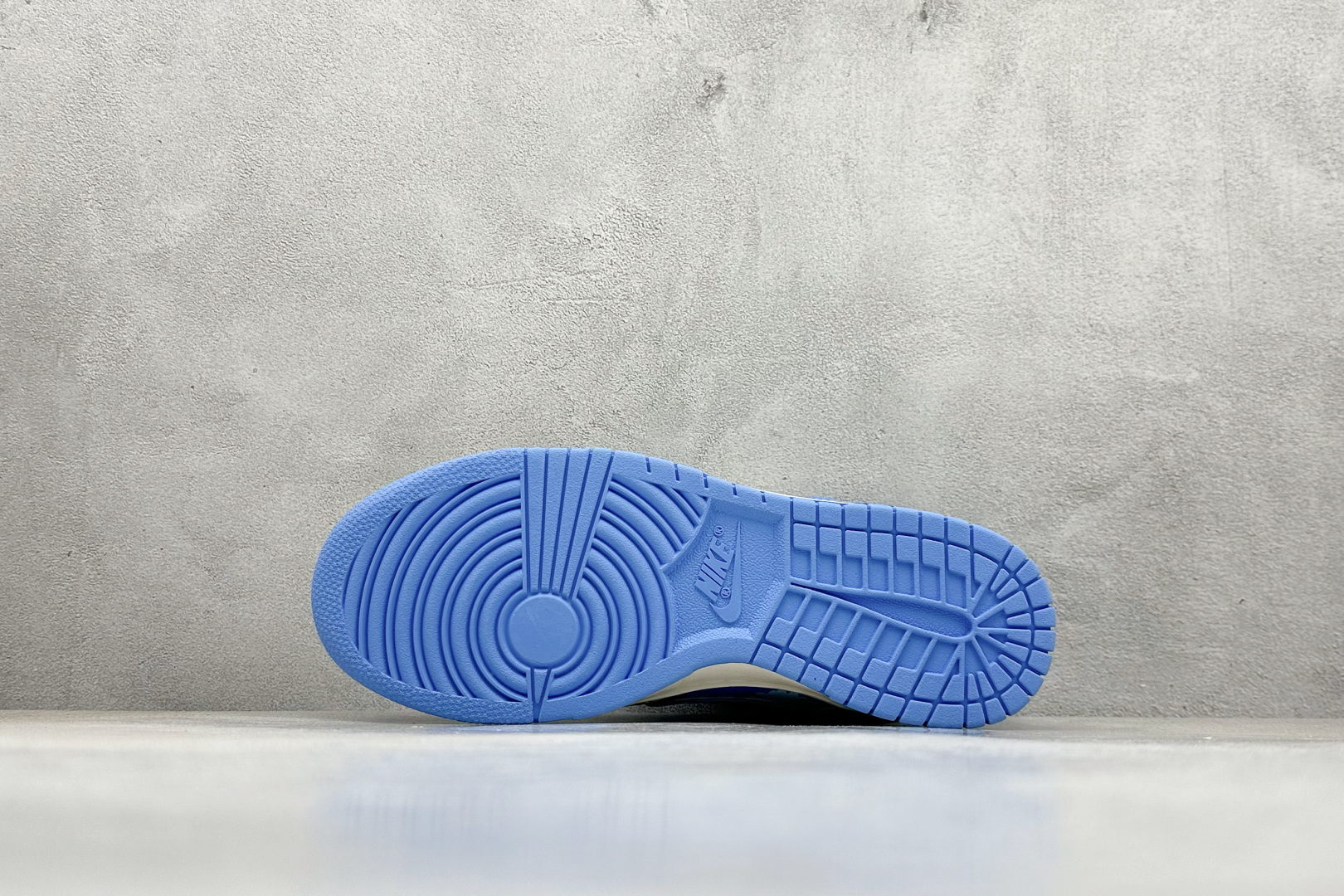 280 XC版Nike SB Dunk Low x 小雏菊 白蓝小勾 SR2025-004