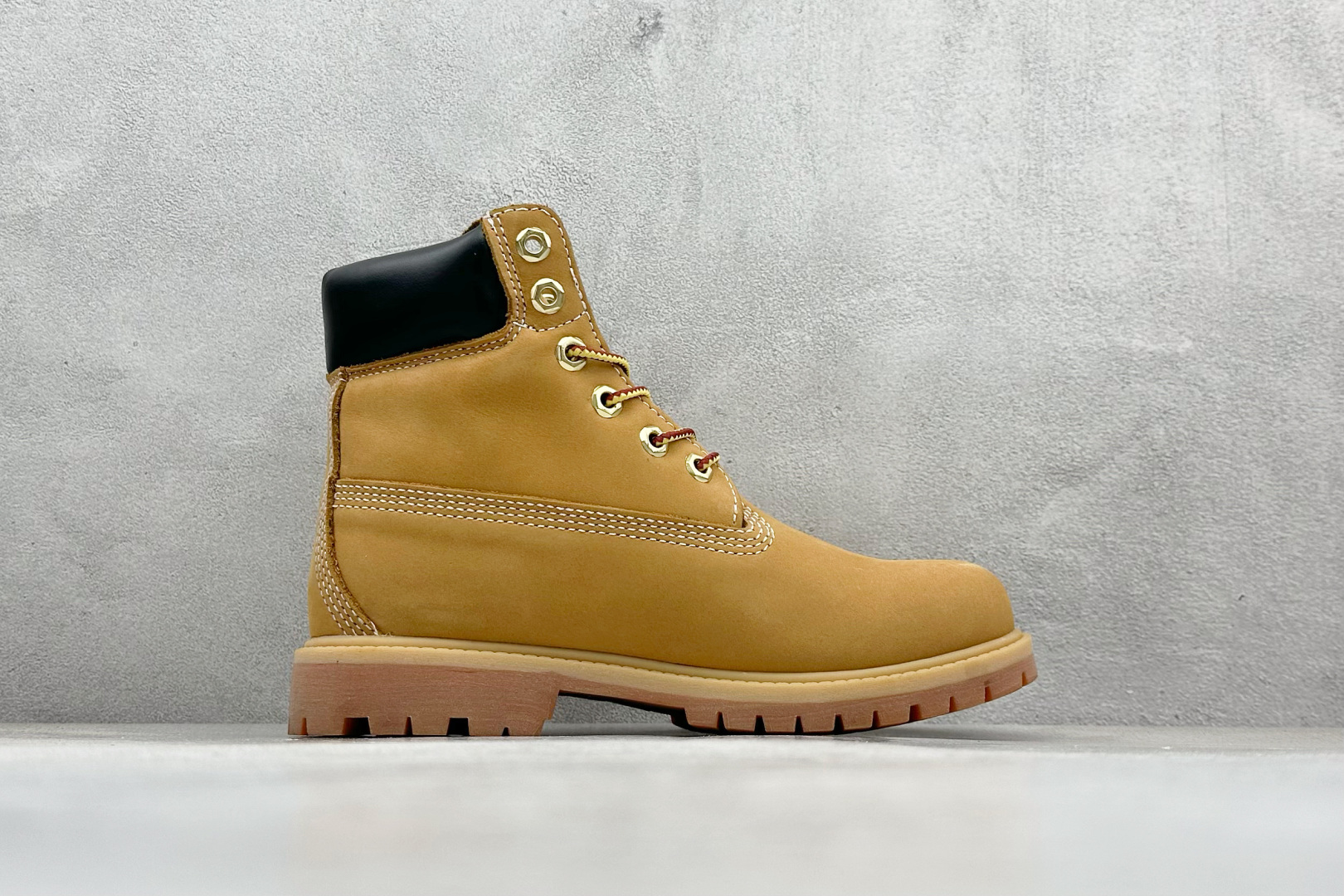 240 新货广东原厂 添柏岚/天伯伦 Timberland 经典款高帮 七孔男码10061 六孔女码10361