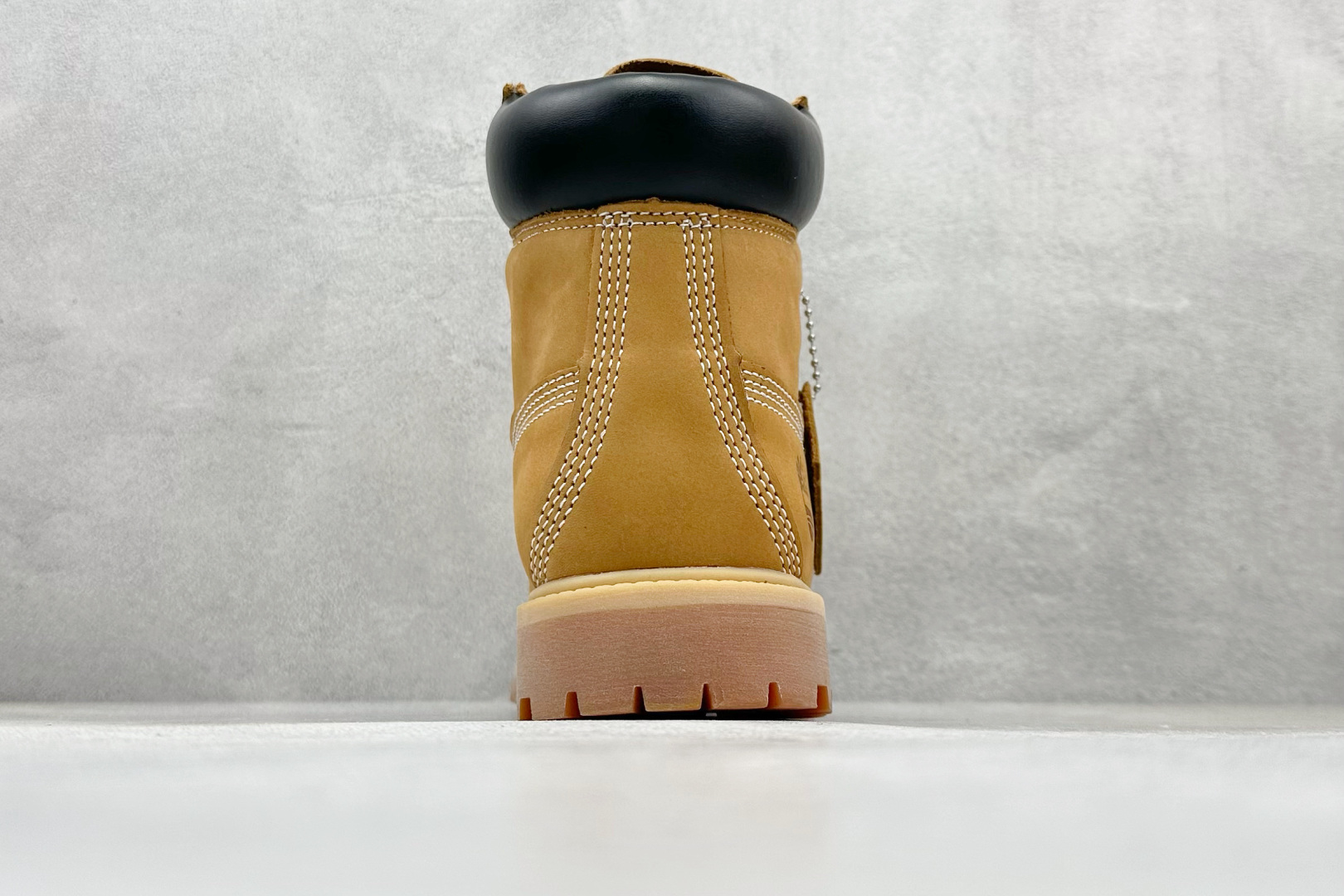 240 新货广东原厂 添柏岚/天伯伦 Timberland 经典款高帮 七孔男码10061 六孔女码10361