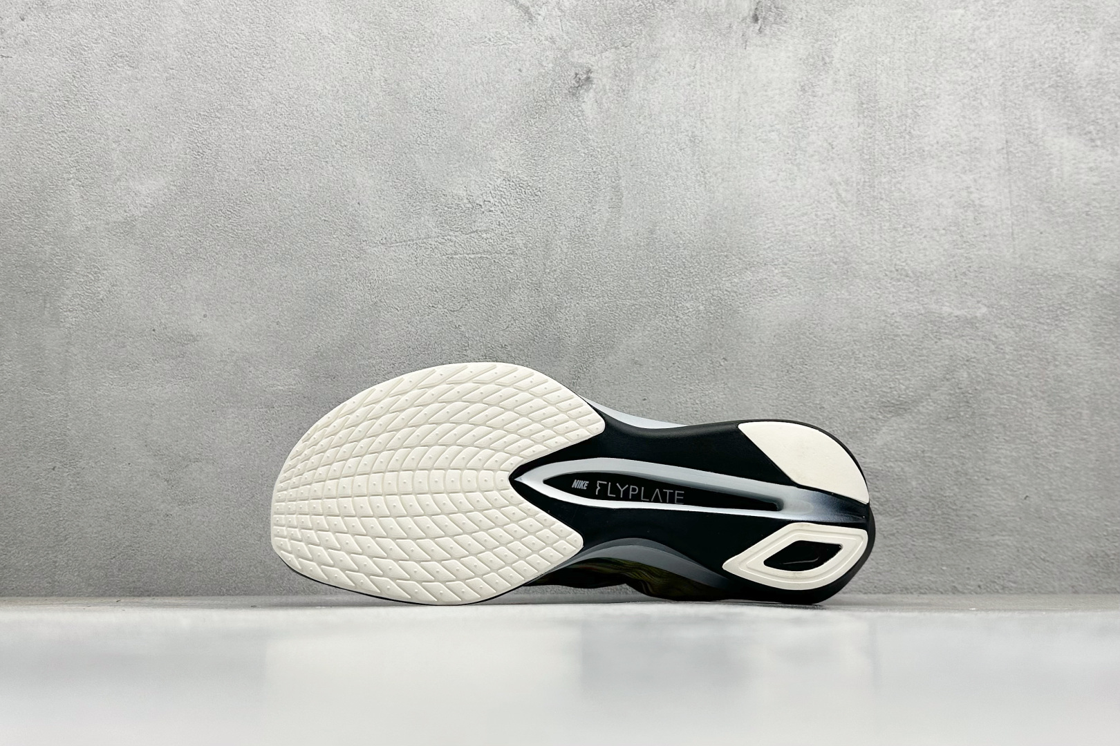 300 纯原Nike ZoomX Vaporfly NEXT% 4 马拉松系列公路竞速超轻缓震跑步鞋 IB8167-999