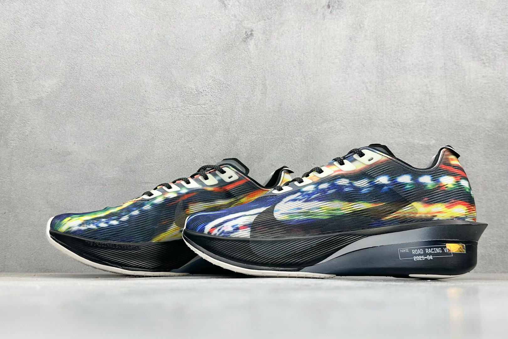 300 纯原Nike ZoomX Vaporfly NEXT% 4 马拉松系列公路竞速超轻缓震跑步鞋 IB8167-999