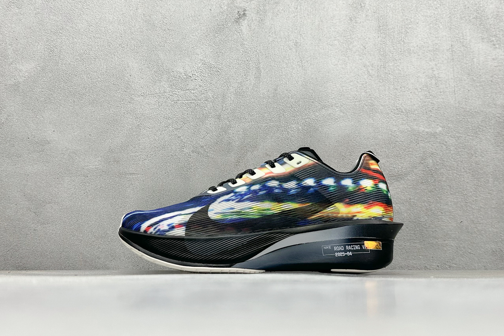300 纯原Nike ZoomX Vaporfly NEXT% 4 马拉松系列公路竞速超轻缓震跑步鞋 IB8167-999