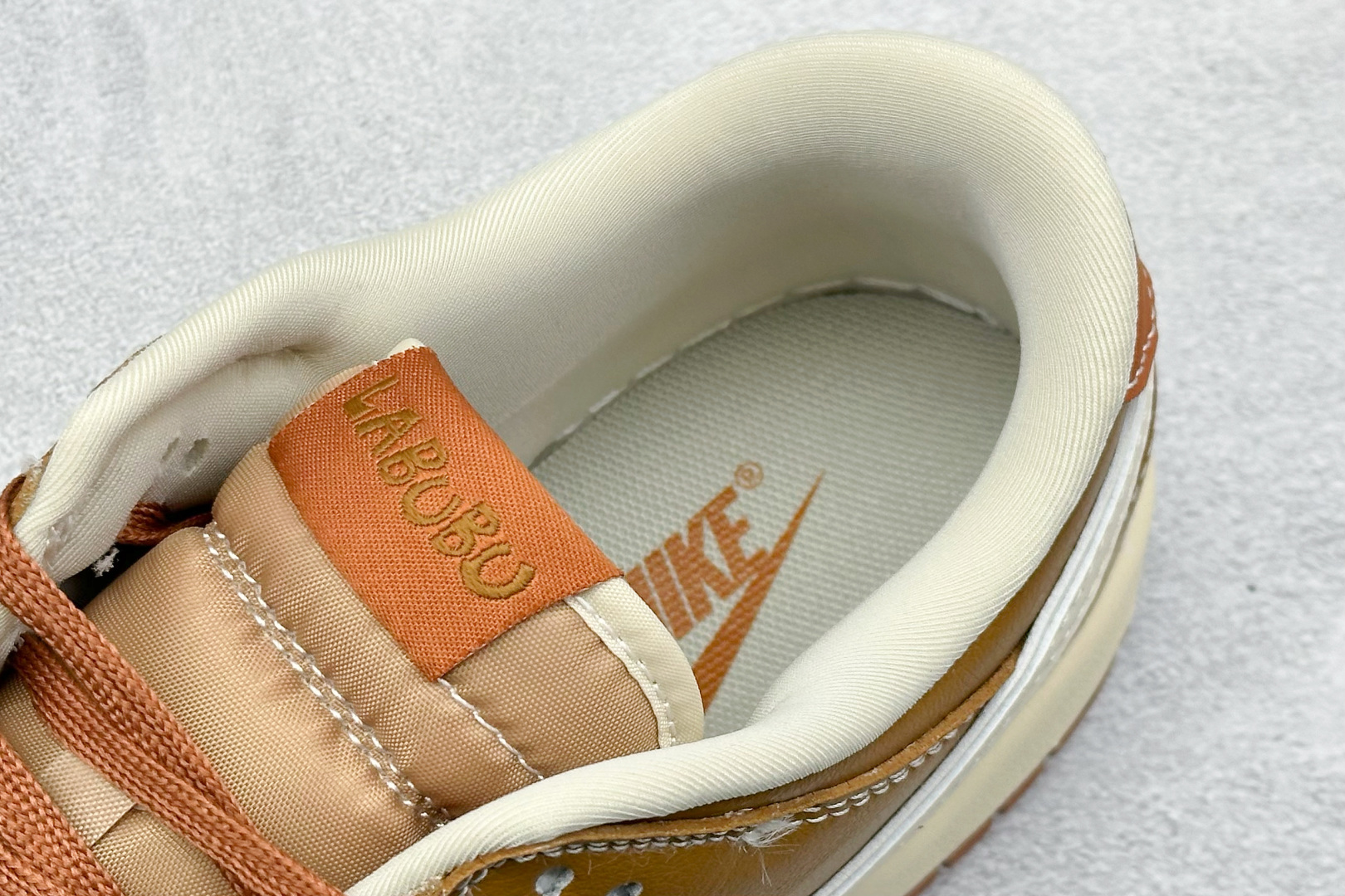280 XC版Nike SB Dunk Low x LABUBU 米粽小勾  DG2025-007