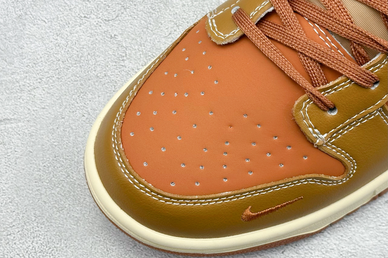 280 XC版Nike SB Dunk Low x LABUBU 米粽小勾  DG2025-007