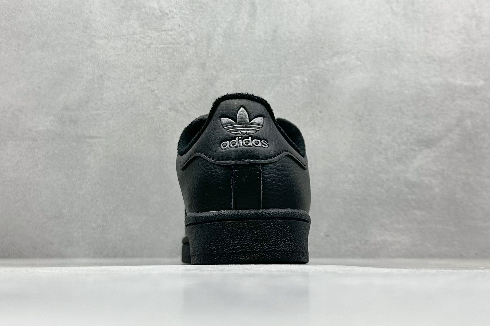 150 Adidas Originals Superstar II 联名款贝壳头 JQ3914