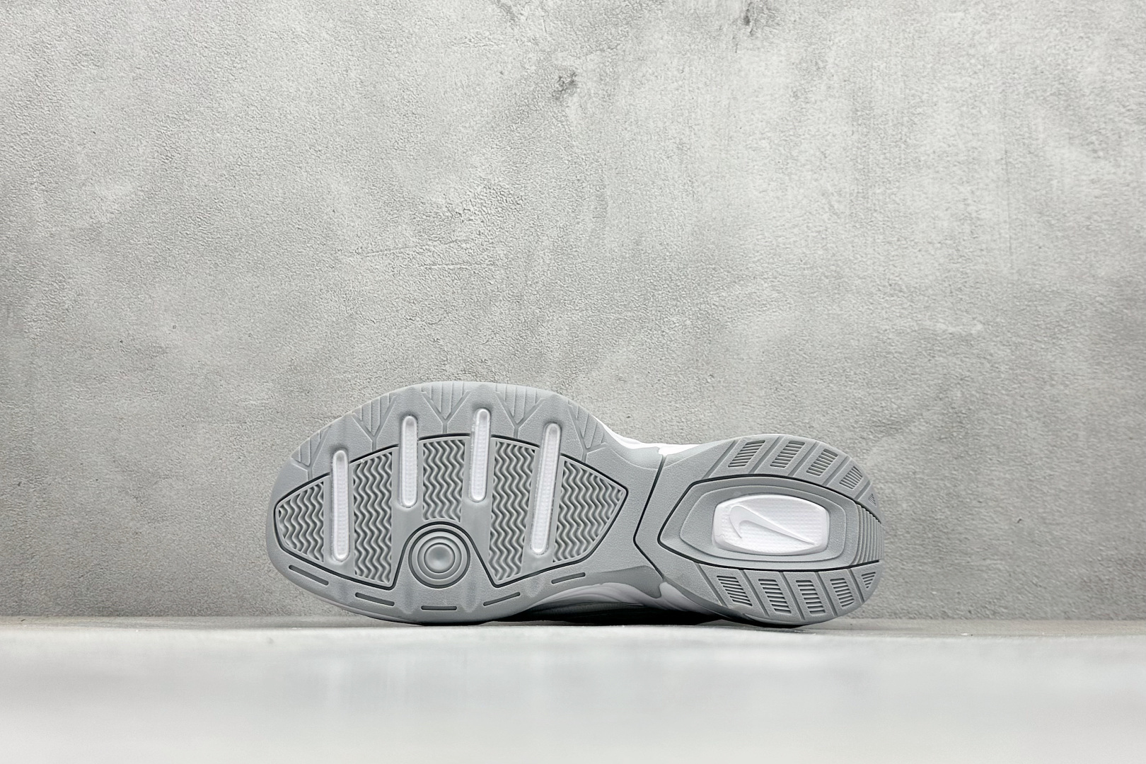 NK Air Monarch IV M2K Tekno 复古潮流老爹鞋 AO3108