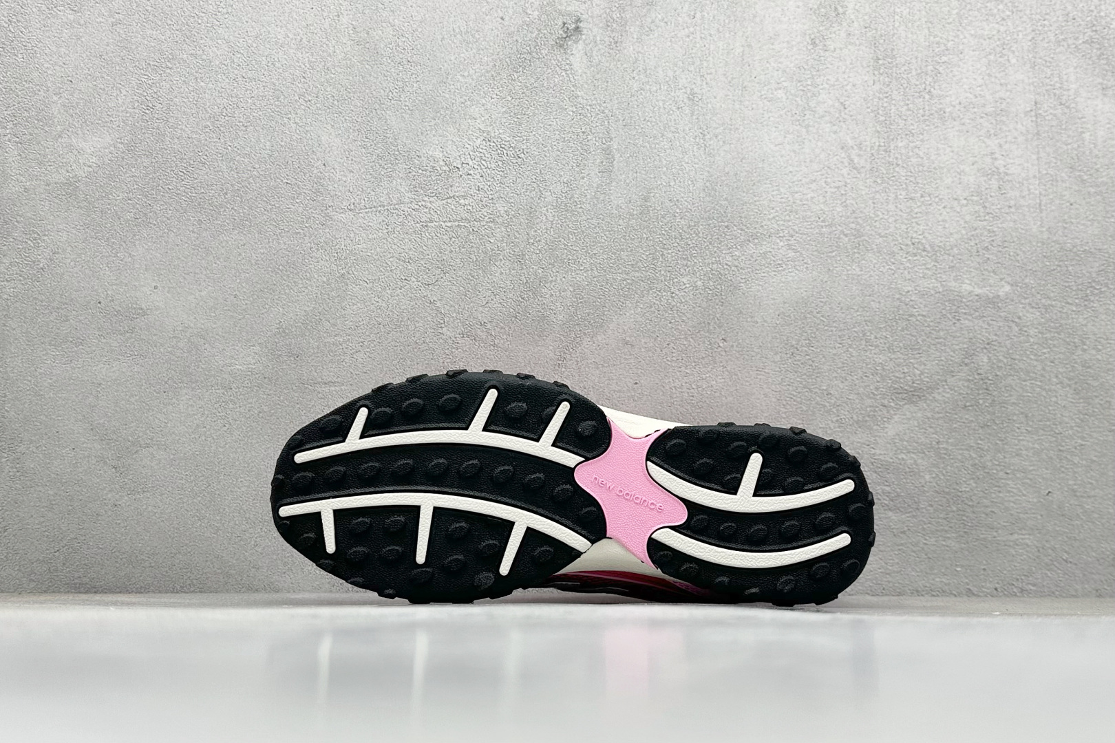 190 New Balance 新百伦204 复古休闲运动百搭老爹跑步鞋 U204LKTH-Chinese UA Cheap High Quatity Brand Clothes Bags handbags Sneakers wholesale wholesaler seller from China Factory suppliers Fashion Clothing Shoes best Quality Beautiful Price 190 New Balance 新百伦204 复古休闲运动百搭老爹跑步鞋 U204LKTH