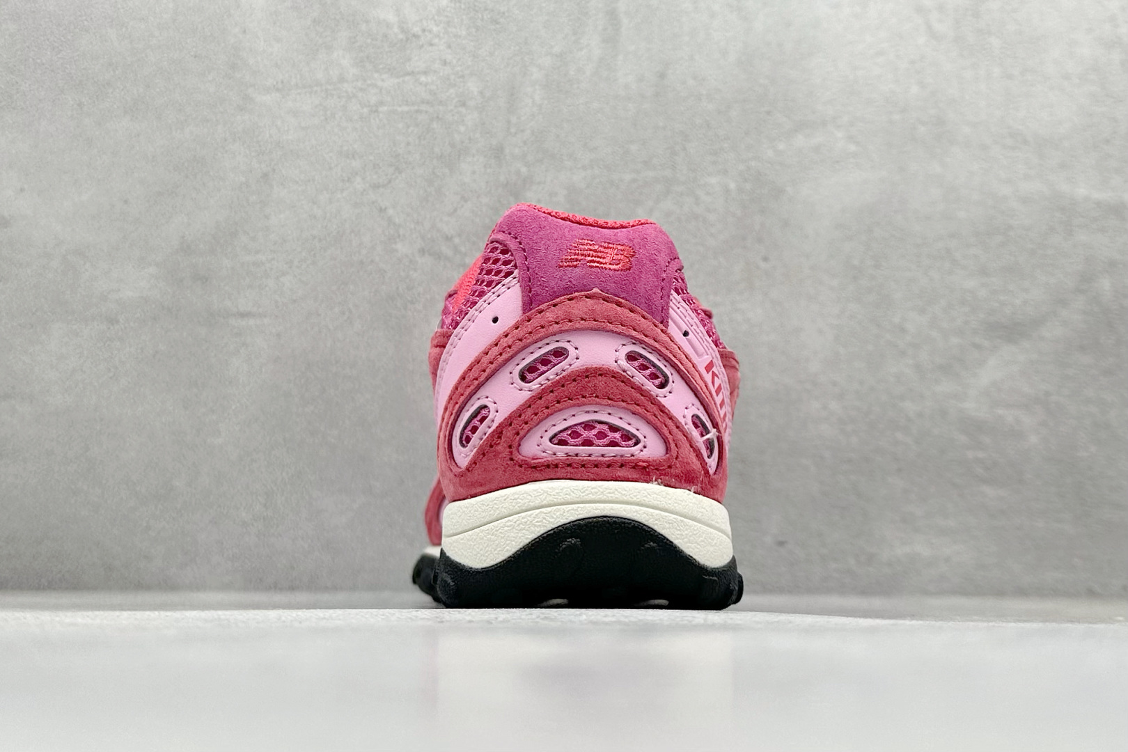 190 New Balance 新百伦204 复古休闲运动百搭老爹跑步鞋 U204LKTH-Chinese UA Cheap High Quatity Brand Clothes Bags handbags Sneakers wholesale wholesaler seller from China Factory suppliers Fashion Clothing Shoes best Quality Beautiful Price 190 New Balance 新百伦204 复古休闲运动百搭老爹跑步鞋 U204LKTH